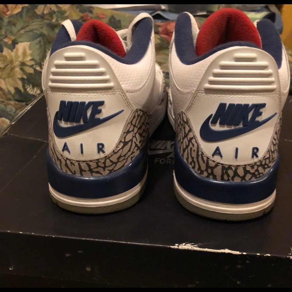 Jordan 3 “True blue” OG (2016 release) SIZE 9                    offers welcome